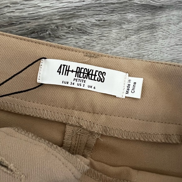 4th + Reckless Petite Tailored Pant - Picture 6 of 10